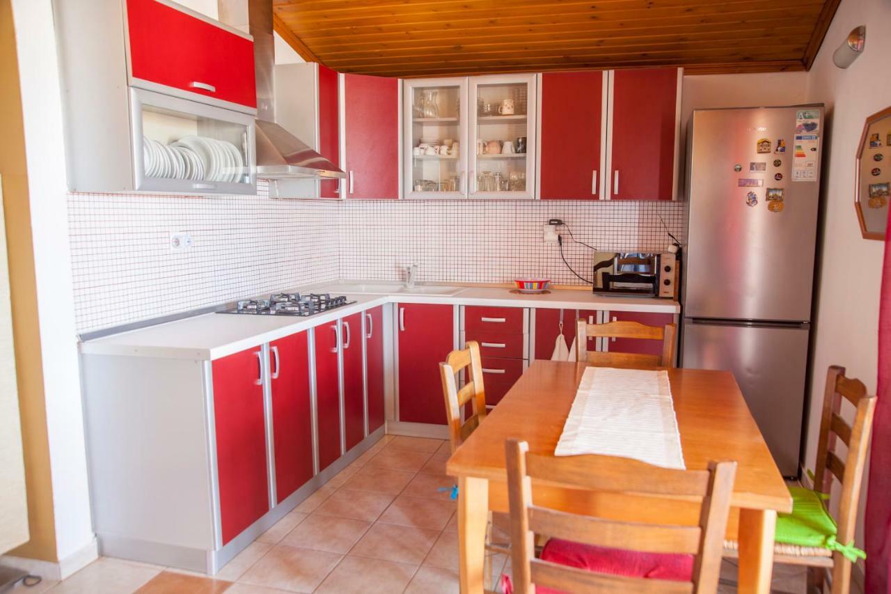 דירות אלכסנדרופולי Attic Anemoessa מראה חיצוני תמונה
